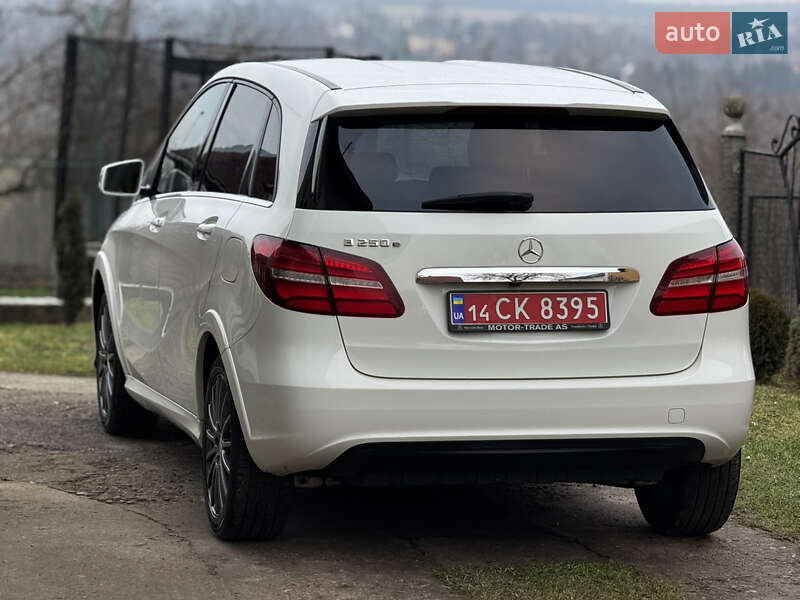 Хэтчбек Mercedes-Benz B-Class 2016 в Дрогобыче фото 17 Хэтчбек Mercedes-Benz B-Class 2016 в Дрогобыче