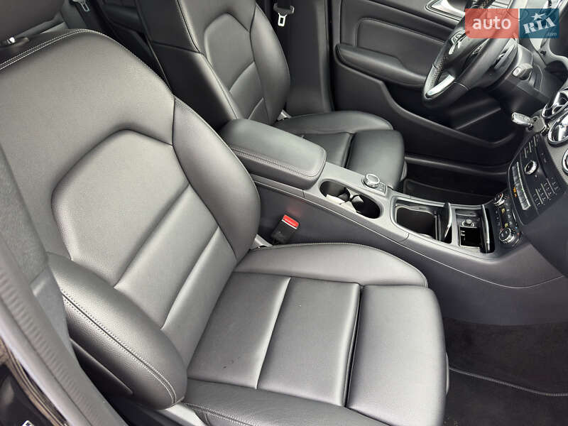 Хетчбек Mercedes-Benz B-Class 2018 в Львові фото 15 Хетчбек Mercedes-Benz B-Class 2018 в Львові