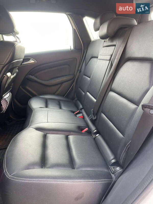 Хетчбек Mercedes-Benz B-Class 2016 в Одесі фото 17 Хетчбек Mercedes-Benz B-Class 2016 в Одесі