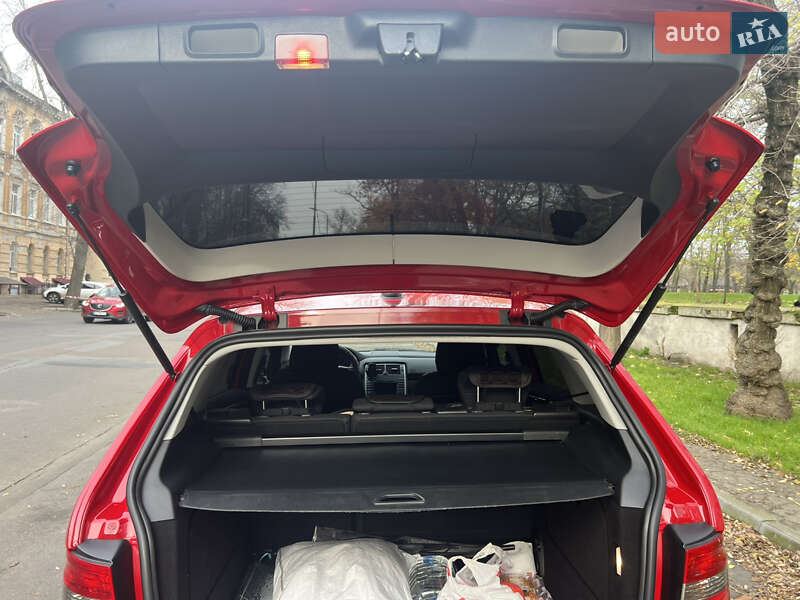 Хэтчбек Mercedes-Benz B-Class 2011 в Одессе