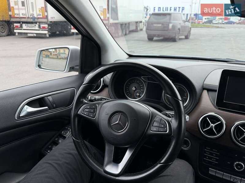 Хэтчбек Mercedes-Benz B-Class 2016 в Виннице фото 26 Хэтчбек Mercedes-Benz B-Class 2016 в Виннице