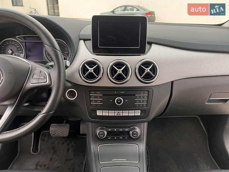 Хэтчбек Mercedes-Benz B-Class 2015 в Луцке фото 22 Хэтчбек Mercedes-Benz B-Class 2015 в Луцке