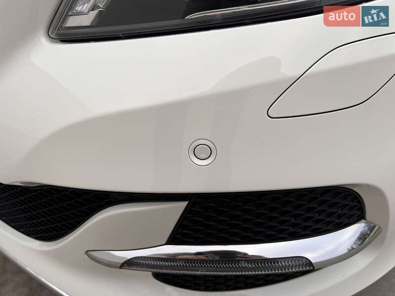 Хэтчбек Mercedes-Benz B-Class 2015 в Луцке фото 29 Хэтчбек Mercedes-Benz B-Class 2015 в Луцке