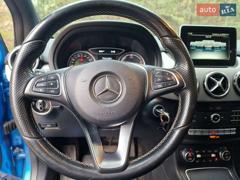 Хетчбек Mercedes-Benz B-Class 2015 в Дніпрі