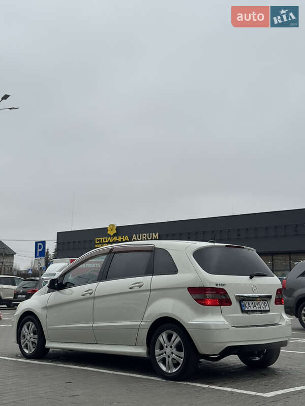 Хэтчбек Mercedes-Benz B-Class 2010 в Софиевской Борщаговке фото 4 Хэтчбек Mercedes-Benz B-Class 2010 в Софиевской Борщаговке