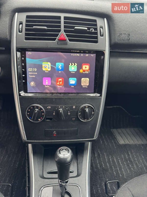 Хэтчбек Mercedes-Benz B-Class 2010 в Софиевской Борщаговке фото 15 Хэтчбек Mercedes-Benz B-Class 2010 в Софиевской Борщаговке