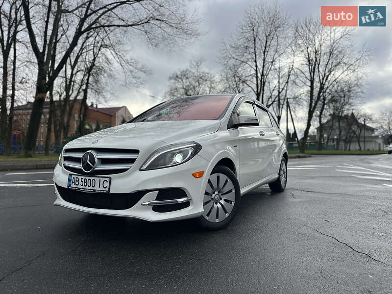 Хэтчбек Mercedes-Benz B-Class 2017 в Виннице