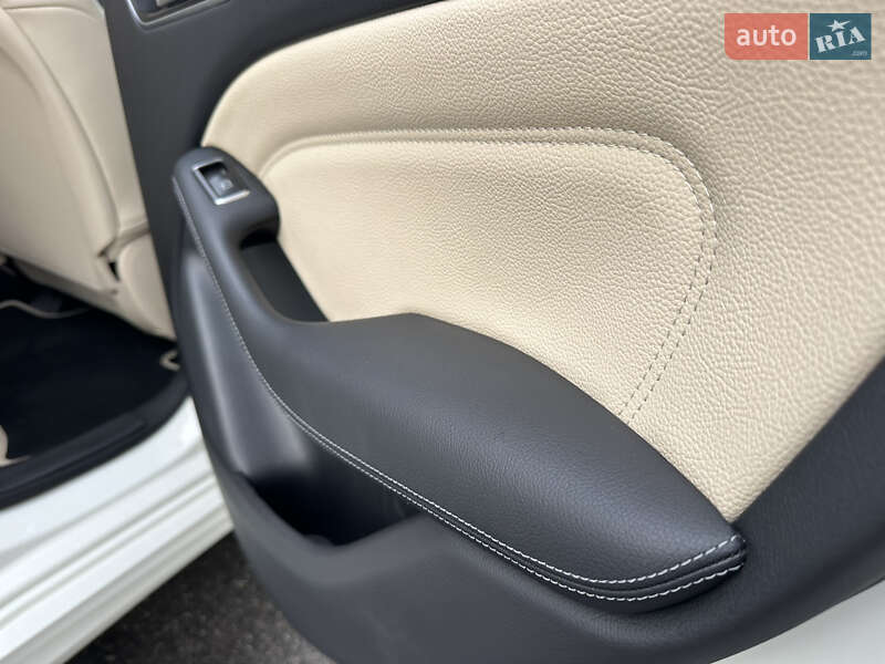 Хэтчбек Mercedes-Benz B-Class 2017 в Виннице