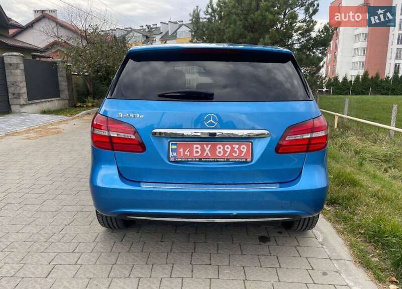 Хетчбек Mercedes-Benz B-Class 2015 в Львові
