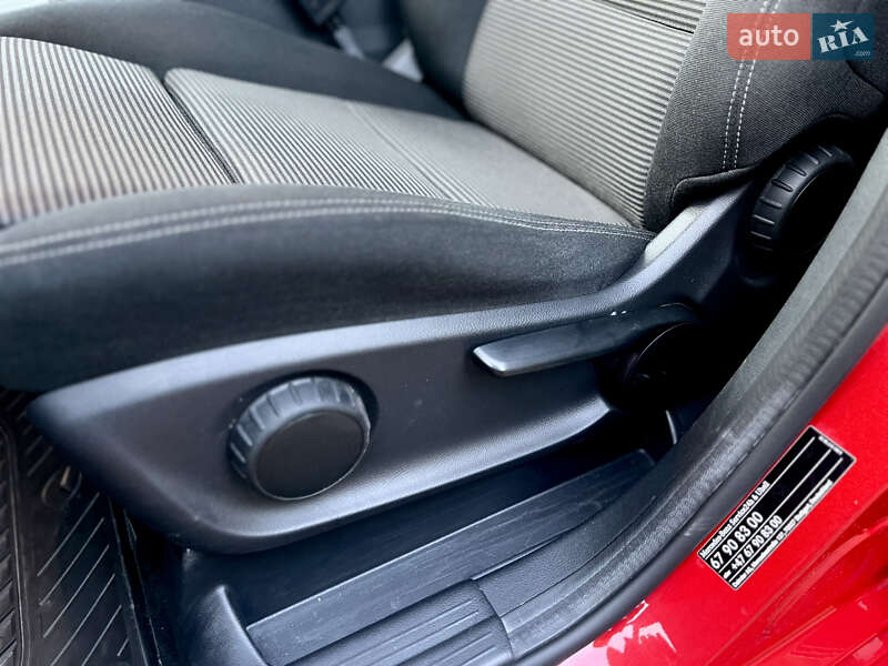 Хэтчбек Mercedes-Benz B-Class 2016 в Дрогобыче