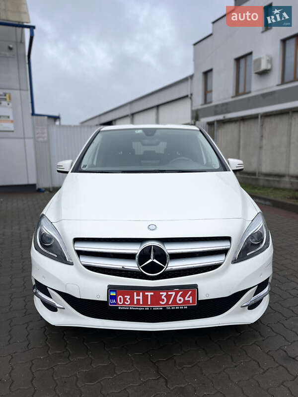 Mercedes-Benz B-Class 2017 Mercedes-Benz B-Class 2017