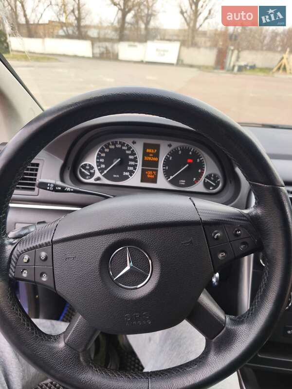 Хетчбек Mercedes-Benz B-Class 2010 в Києві фото 45 Хетчбек Mercedes-Benz B-Class 2010 в Києві