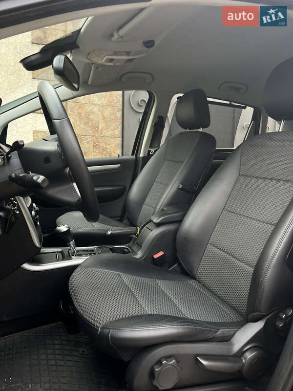 Хэтчбек Mercedes-Benz B-Class 2009 в Николаеве