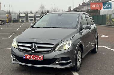 Хэтчбек Mercedes-Benz B-Class 2017 в Львове