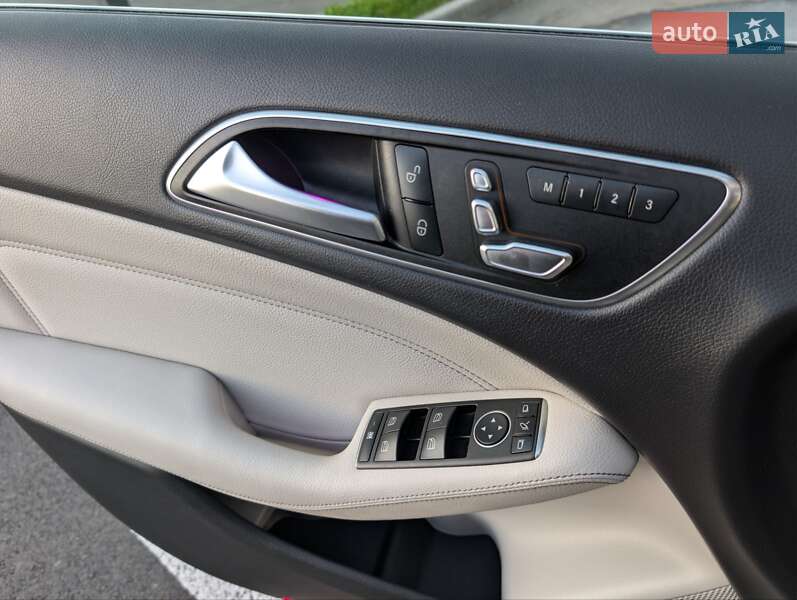 Хетчбек Mercedes-Benz B-Class 2015 в Рівному