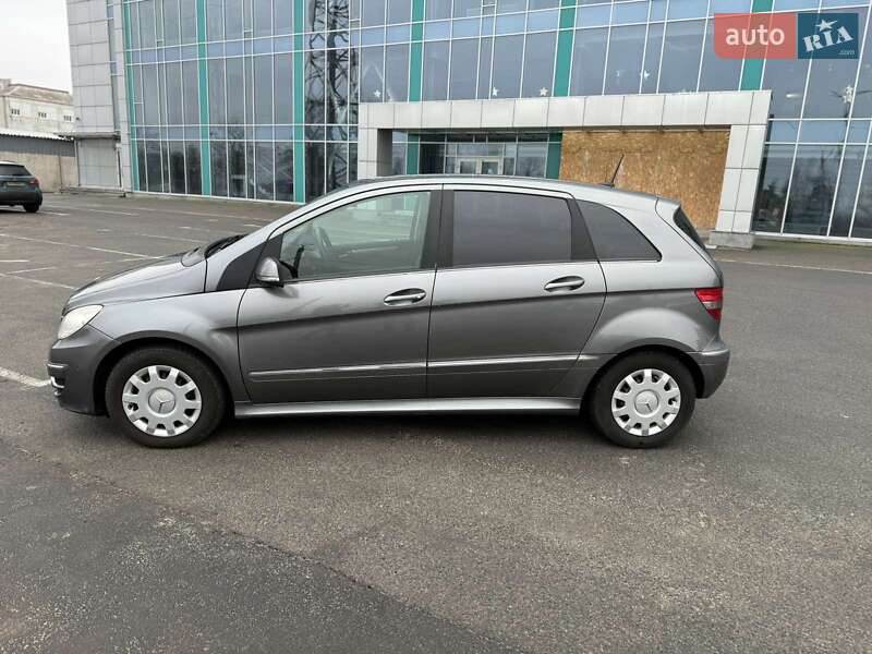 Хетчбек Mercedes-Benz B-Class 2010 в Дніпрі