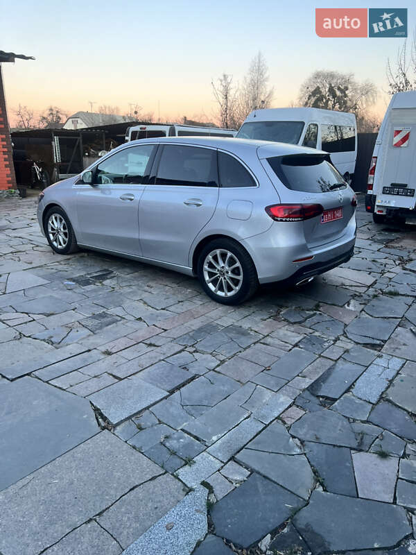 Хэтчбек Mercedes-Benz B-Class 2019 в Коростене