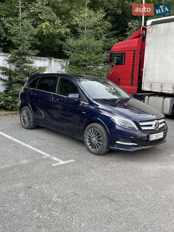 Mercedes-Benz B-Class 2017
