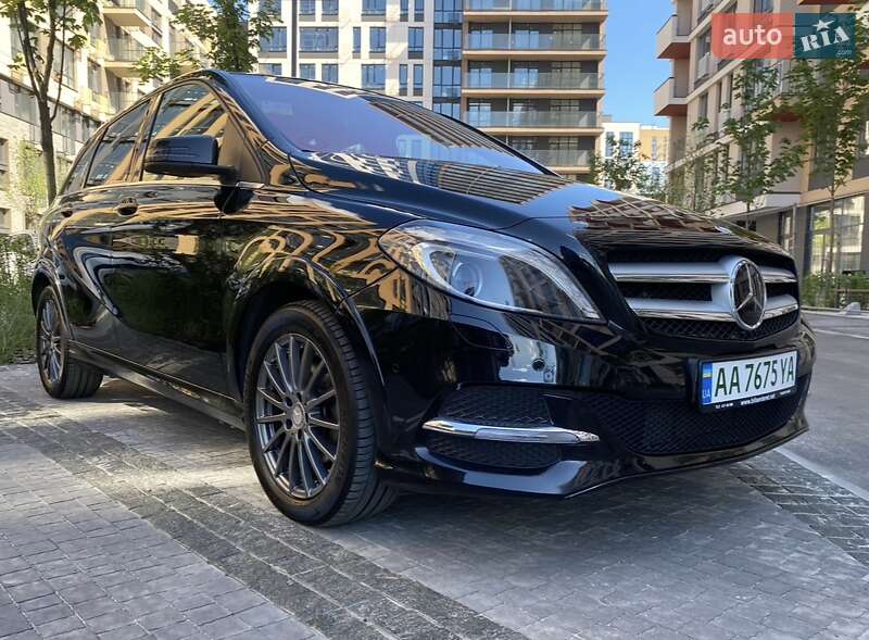 Mercedes-Benz B-Class 2015