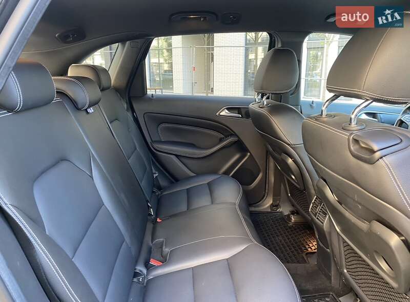 Хетчбек Mercedes-Benz B-Class 2015 в Києві