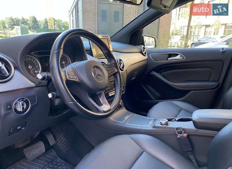 Хетчбек Mercedes-Benz B-Class 2015 в Києві