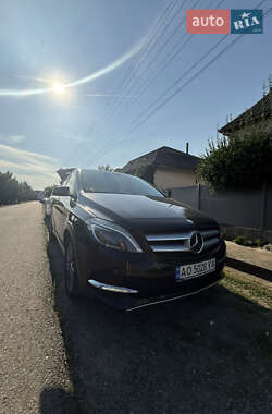 Хэтчбек Mercedes-Benz B-Class 2016 в Ужгороде