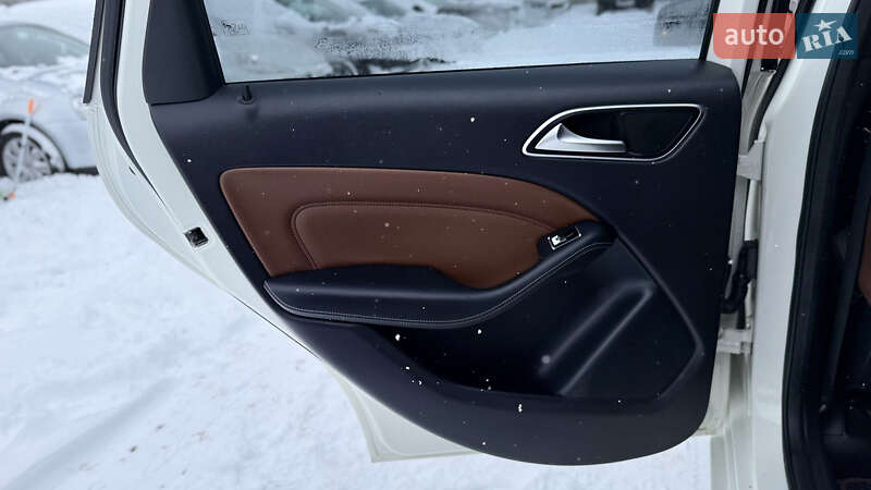 Хетчбек Mercedes-Benz B-Class 2015 в Бердичеві