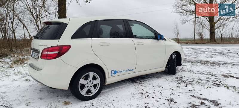 Хетчбек Mercedes-Benz B-Class 2015 в Львові