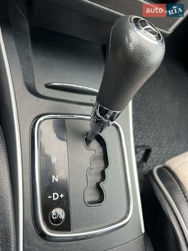 Хэтчбек Mercedes-Benz B-Class 2010 в Николаеве фото 13 Хэтчбек Mercedes-Benz B-Class 2010 в Николаеве