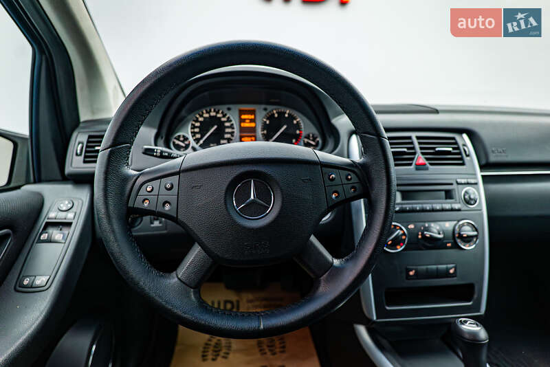 Хэтчбек Mercedes-Benz B-Class 2008 в Киеве фото 12 Хэтчбек Mercedes-Benz B-Class 2008 в Киеве