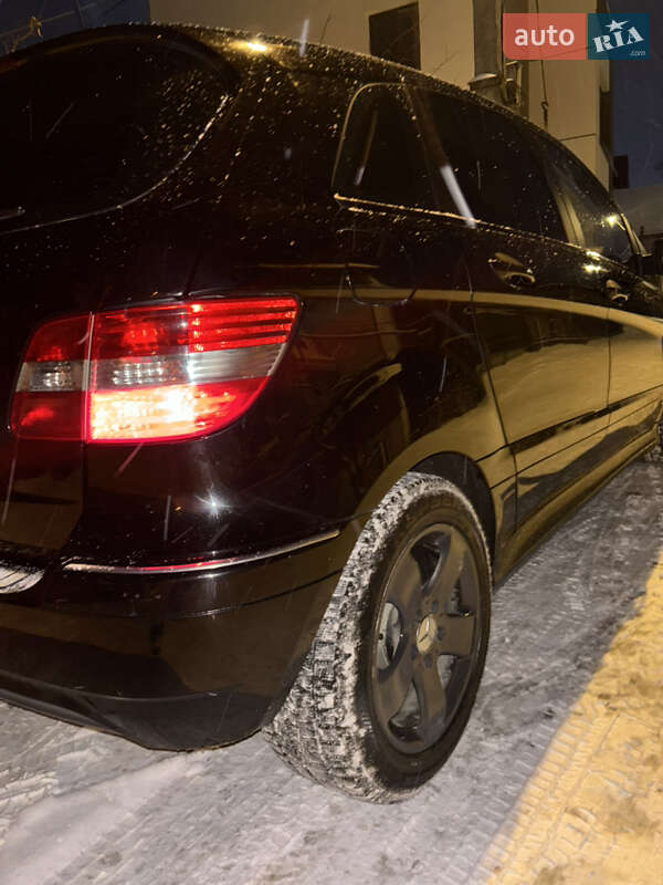Хетчбек Mercedes-Benz B-Class 2010 в Тернополі