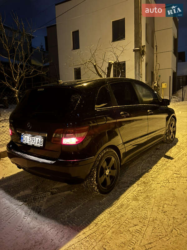 Хетчбек Mercedes-Benz B-Class 2010 в Тернополі