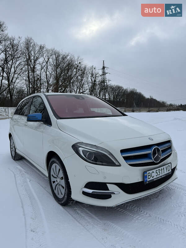 Mercedes-Benz B-Class 2015