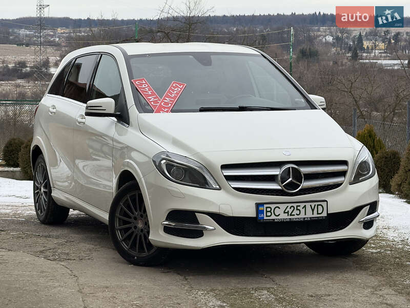 Хэтчбек Mercedes-Benz B-Class 2016 в Дрогобыче