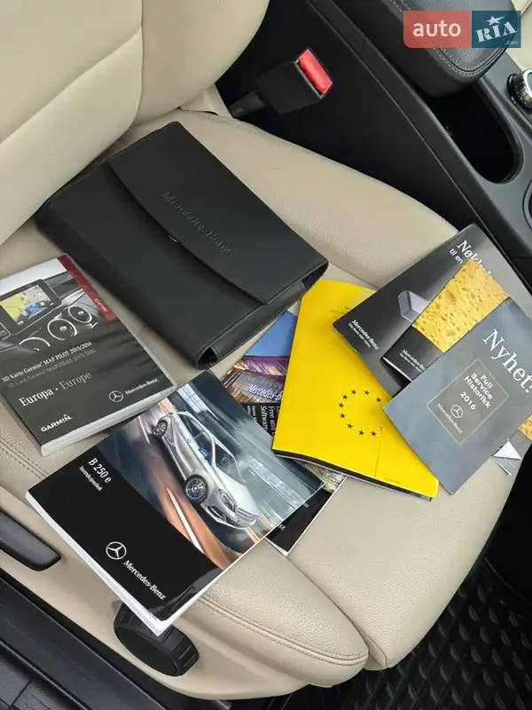 Хэтчбек Mercedes-Benz B-Class 2016 в Дрогобыче документ