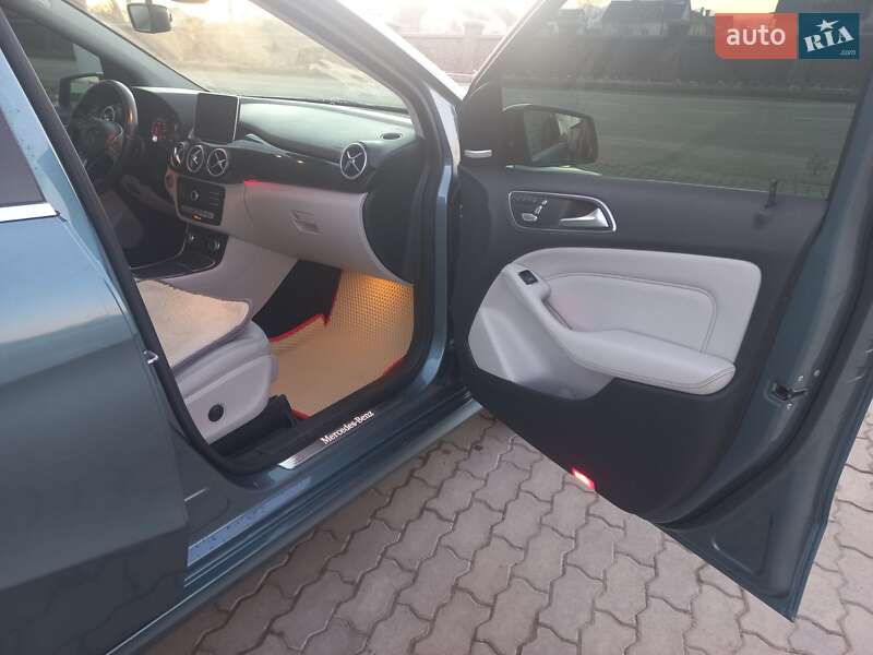 Хэтчбек Mercedes-Benz B-Class 2015 в Трускавце фото 21 Хэтчбек Mercedes-Benz B-Class 2015 в Трускавце