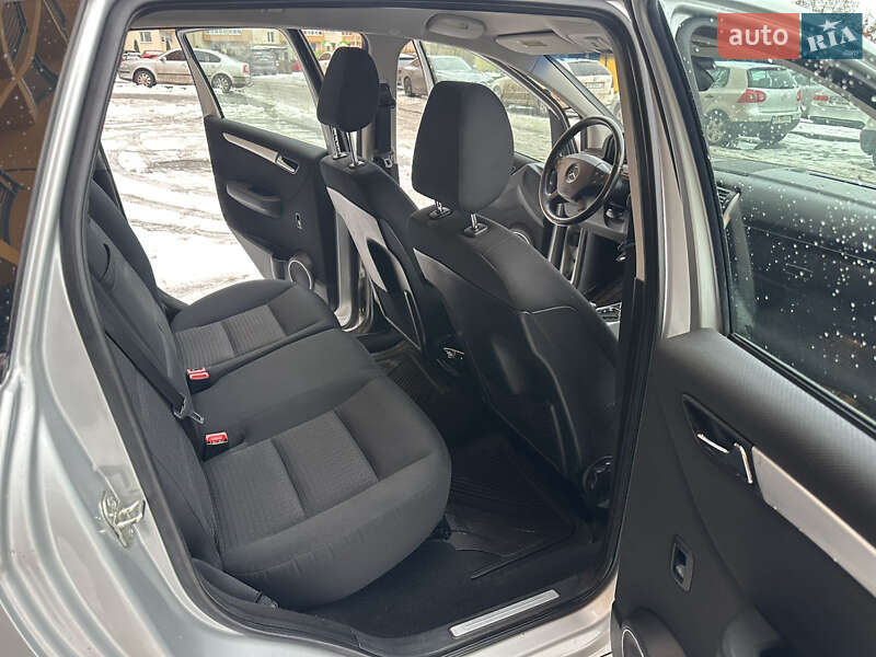 Хетчбек Mercedes-Benz B-Class 2006 в Вінниці фото 22 Хетчбек Mercedes-Benz B-Class 2006 в Вінниці