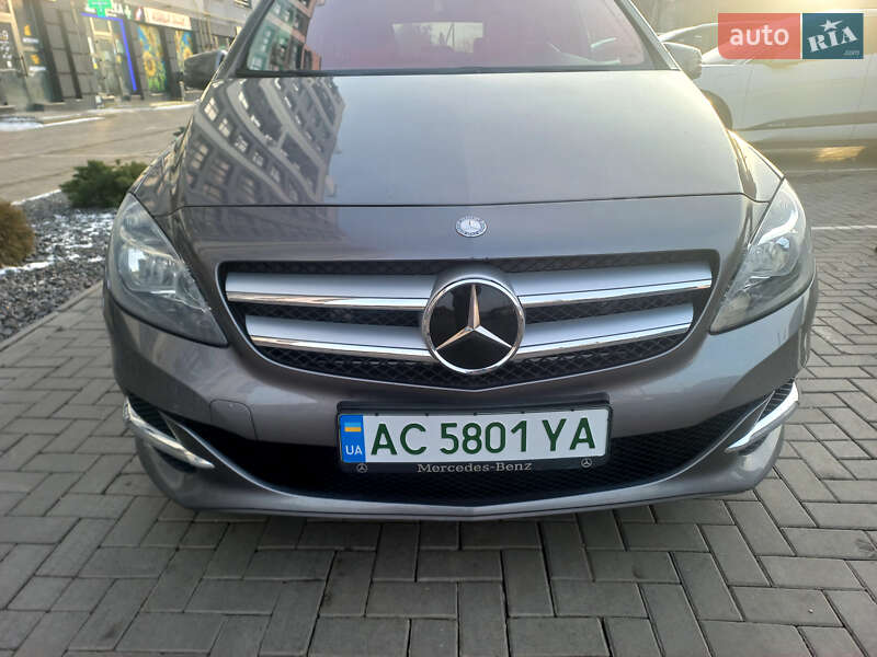 Mercedes-Benz B-Class 2015