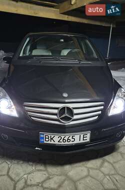 Хэтчбек Mercedes-Benz B-Class 2007 в Вараше