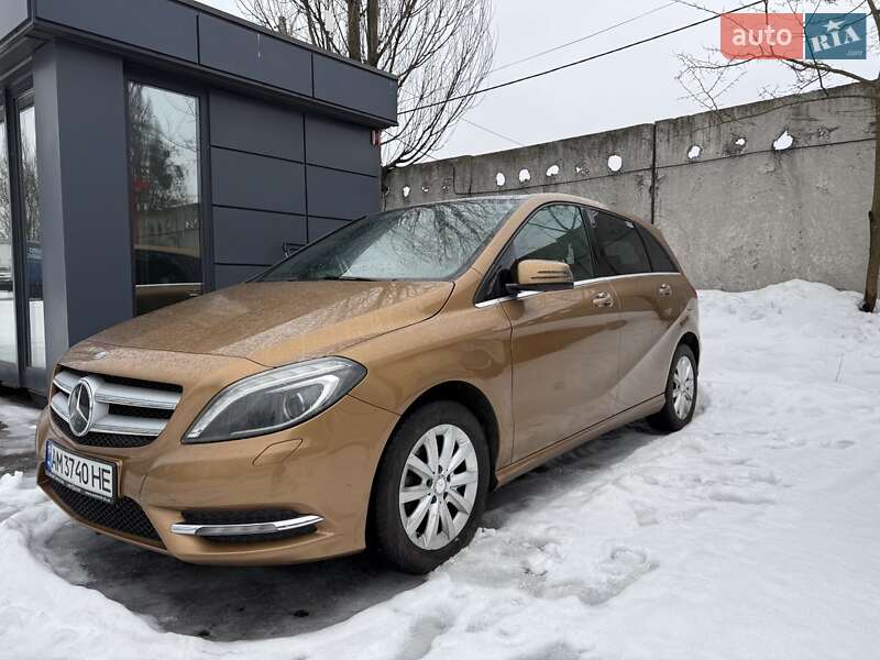 Mercedes-Benz B-Class 2012