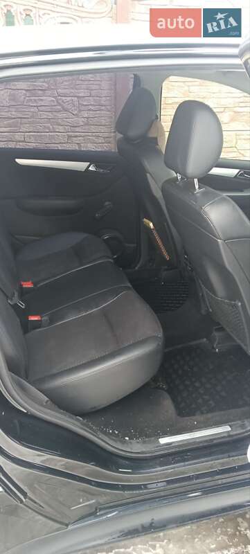 Хэтчбек Mercedes-Benz B-Class 2005 в Харькове