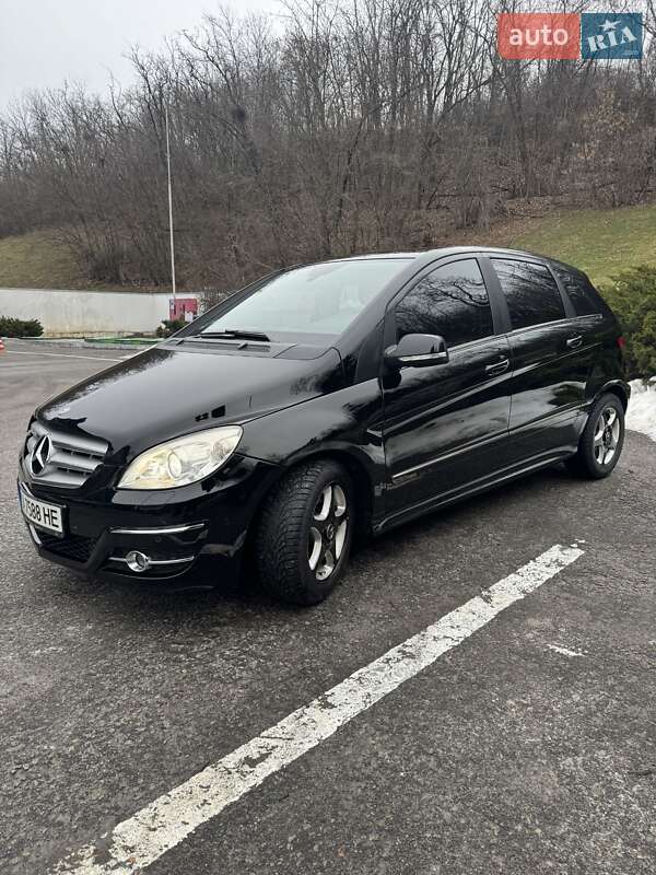 Mercedes-Benz B-Class 2009