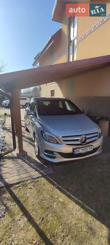 Mercedes-Benz B-Class 2015