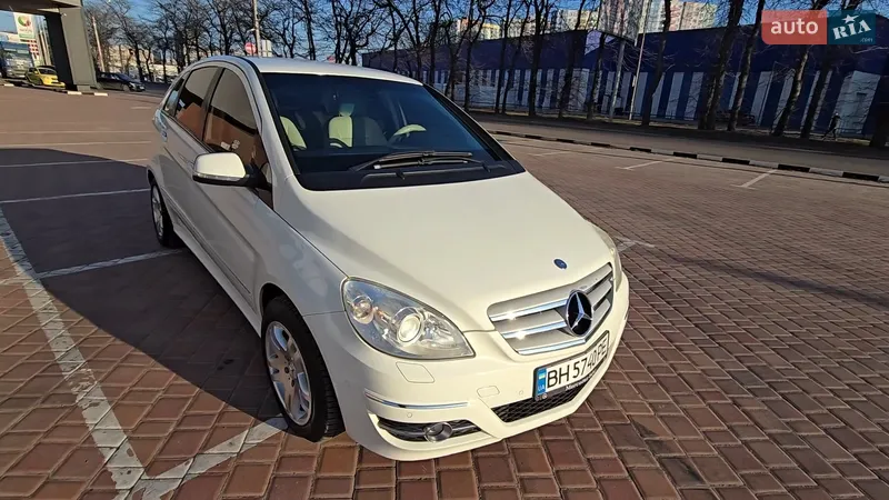 Mercedes-Benz B-Class