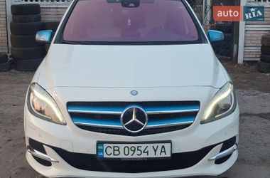 Хэтчбек Mercedes-Benz B-Class 2015 в Нежине