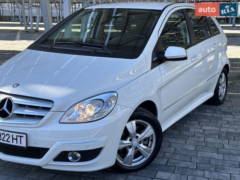 Mercedes-Benz B-Class 2010
