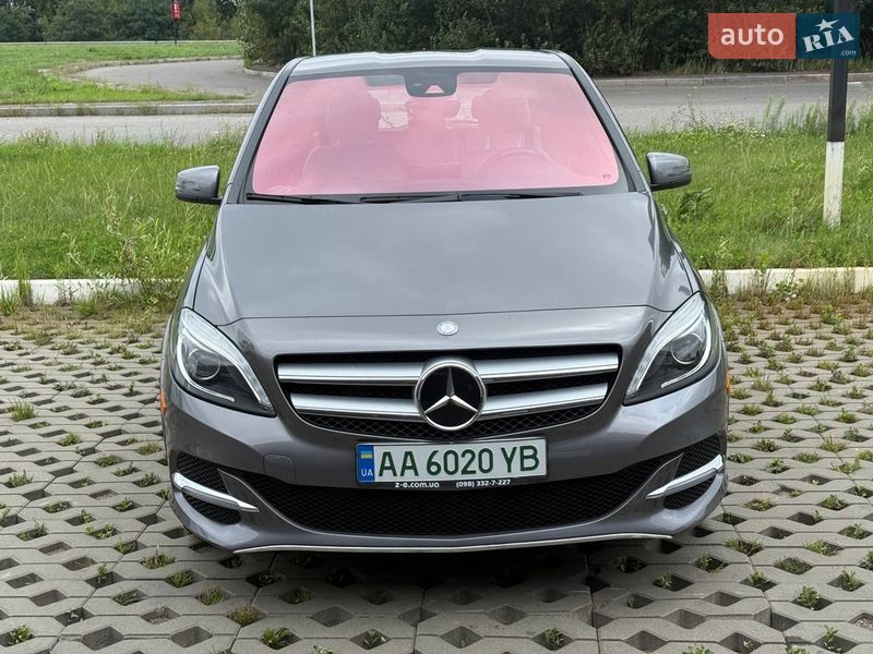 Хетчбек Mercedes-Benz B-Class 2016 в Житомирі