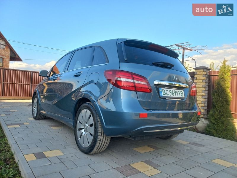 Хэтчбек Mercedes-Benz B-Class 2015 в Трускавце