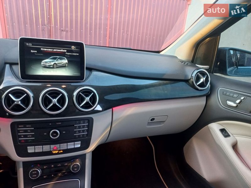 Хэтчбек Mercedes-Benz B-Class 2015 в Трускавце