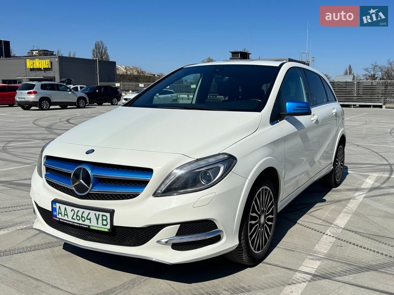 Mercedes-Benz B-Class 2016